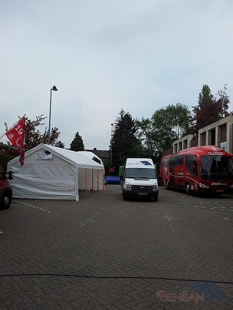 fc twente in enter bij kids clinic kidsclub